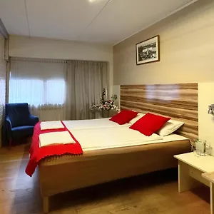 ** Otel Arkadia & Finlandiya